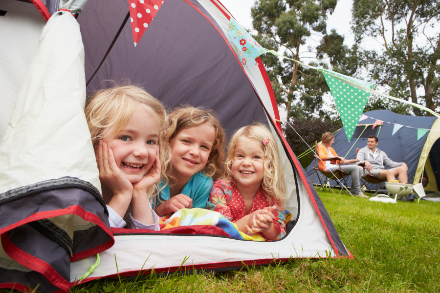 famille en camping Catalogne