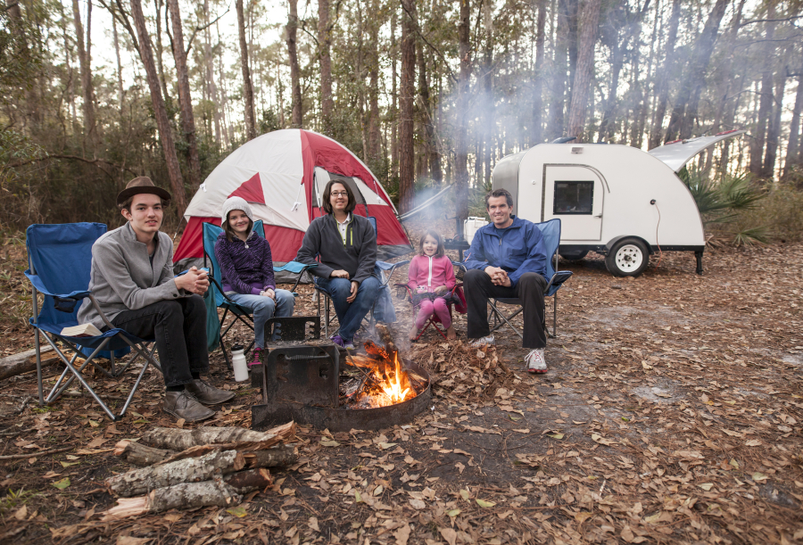 famille en camping Catalogne